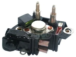 233636 CARGO - 3.CZĘŚCI ALTERNATORA — zdjęcie 1 z 3